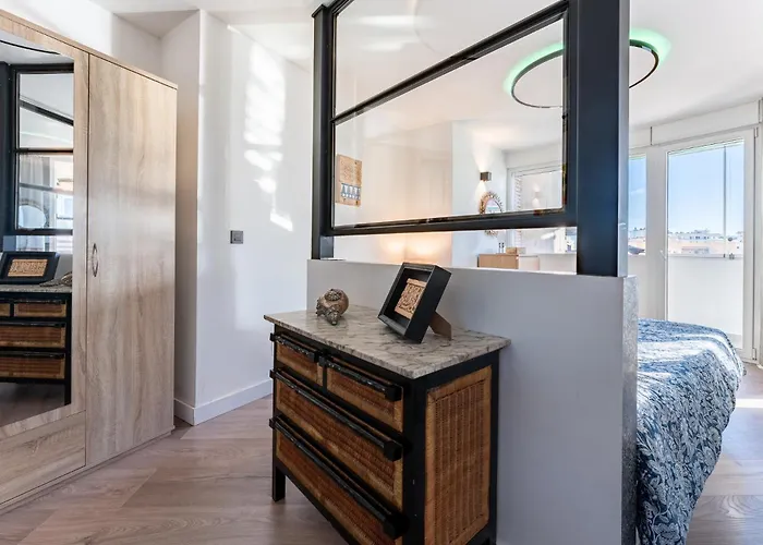 Apartamento Ct 353 - Faro's Tower 2 - Walking Distance To Everything *