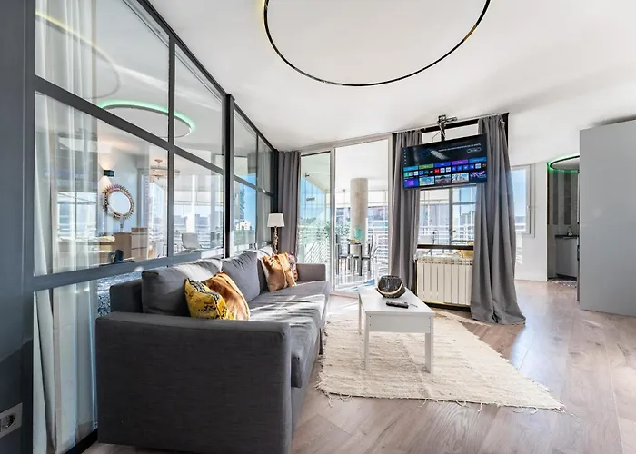 Apartamento Ct 353 - Faro's Tower 2 - Walking Distance To Everything